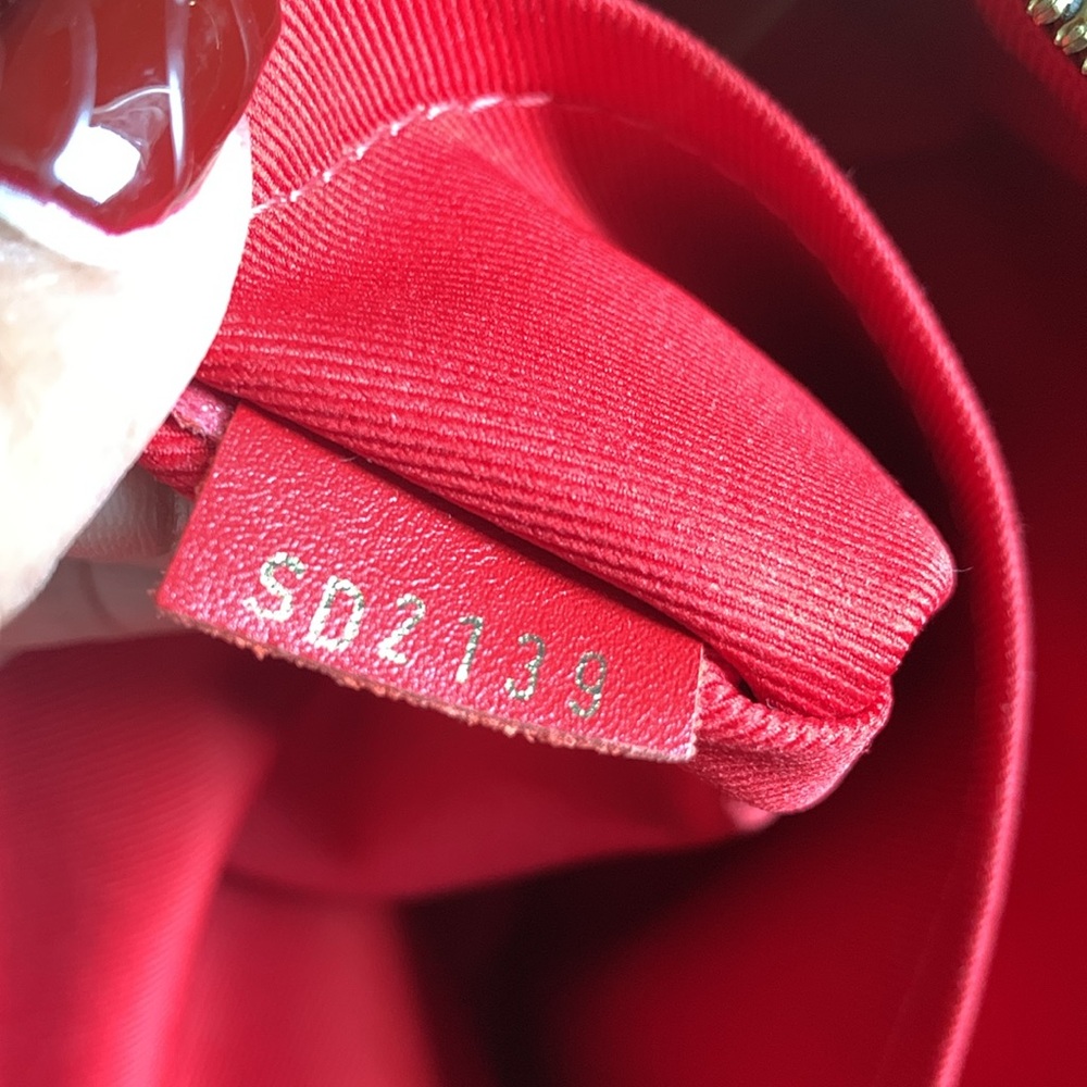 ❤️🤎💄💋Louis Vuitton South Bank Besace Bag❤️🤎💄💋 - Picture 15 of 16